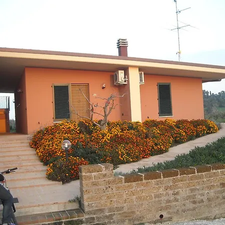 Paradisoincollina Ss Фермерский дом Пезаро