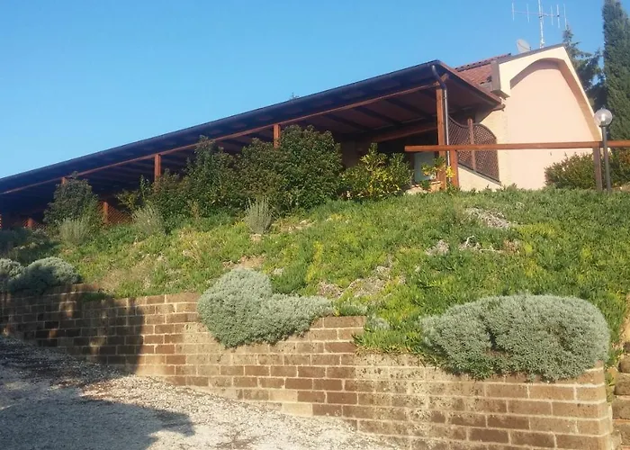 Gospodarstwo agroturystyczne Paradisoincollina Ss