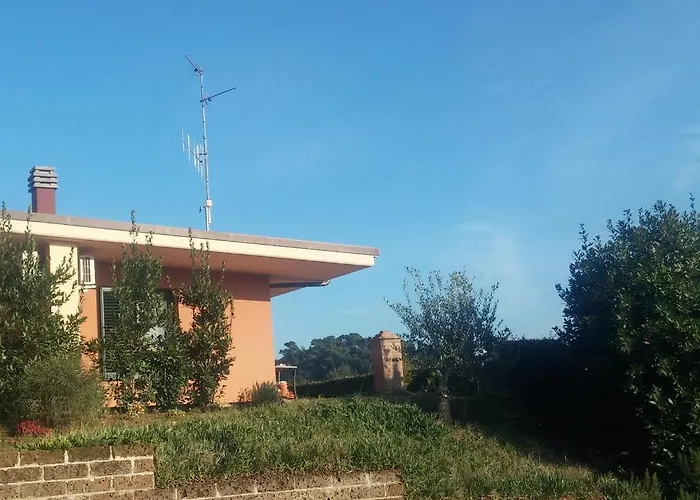 Gospodarstwo agroturystyczne Paradisoincollina Ss *