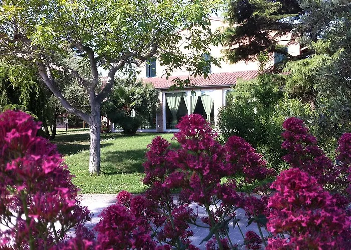 Gospodarstwo agroturystyczne Paradisoincollina Ss